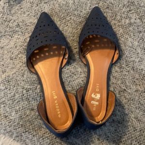 Luxurious Navy Suede flats - 9.5